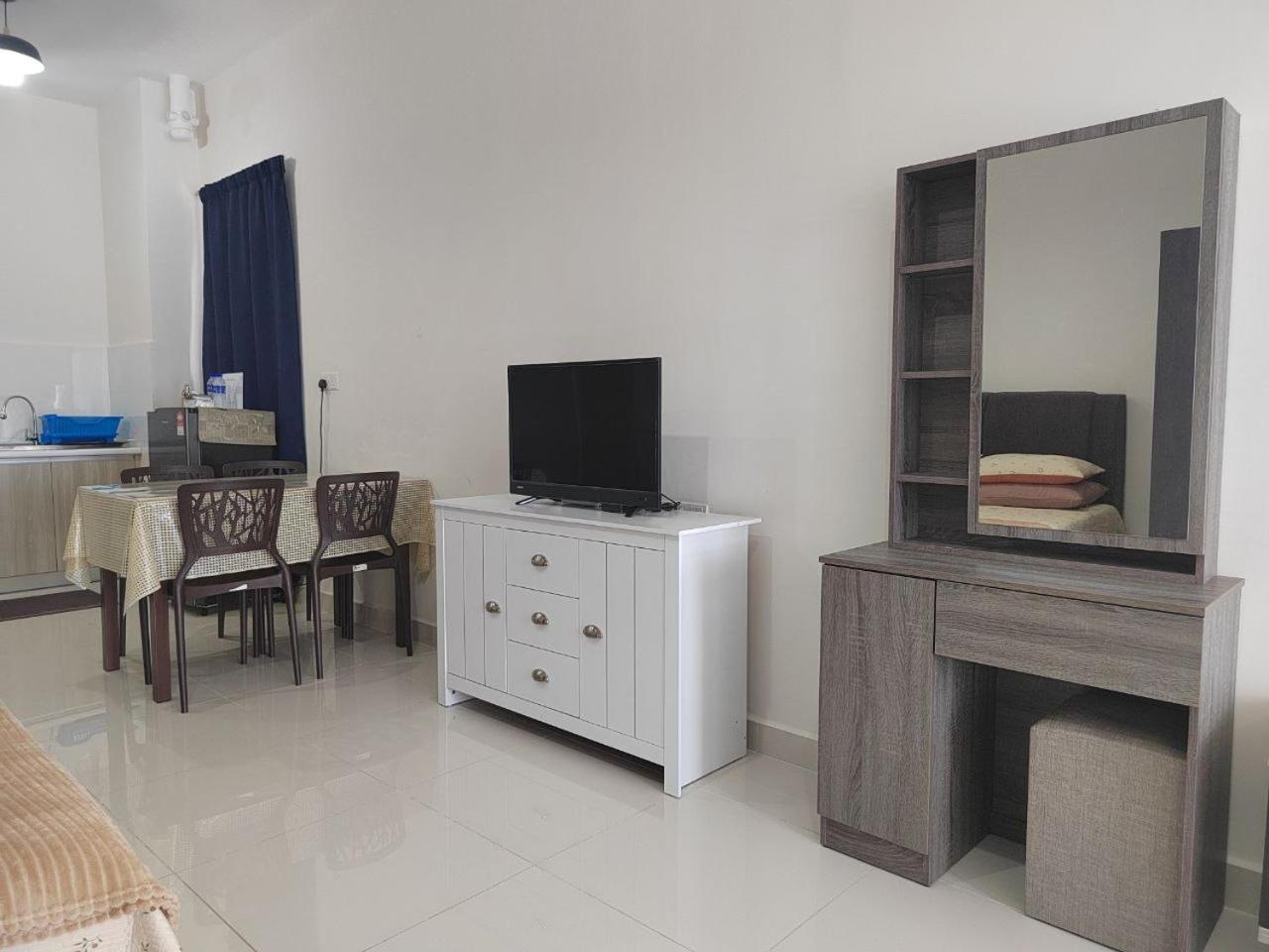 Studio Suite Homestay Klia セパン エクステリア 写真