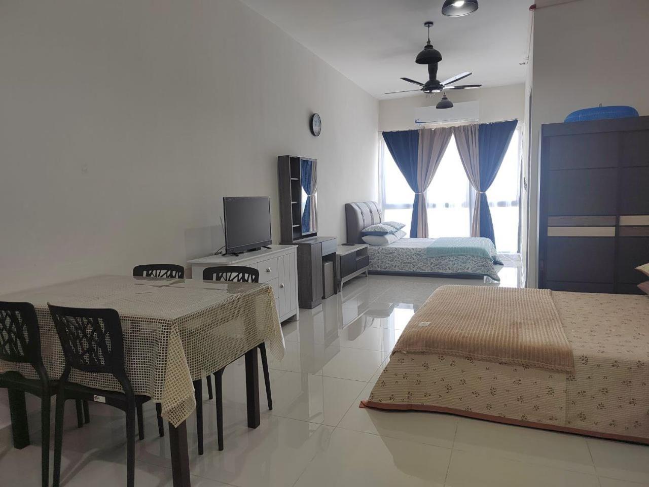 Studio Suite Homestay Klia セパン エクステリア 写真